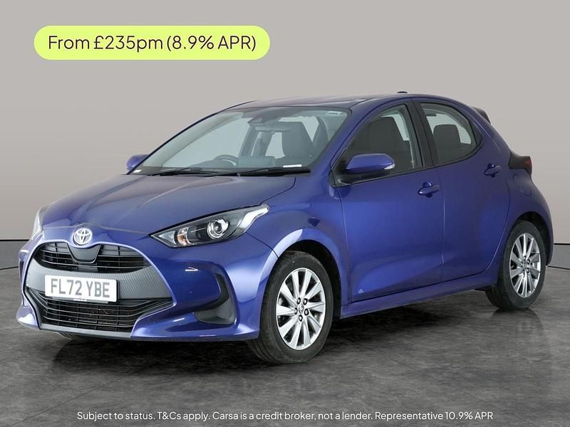 Blue Used 2022 Toyota Yaris Hybrid Hatchback | £14,966 (Super price) - Image 1/2