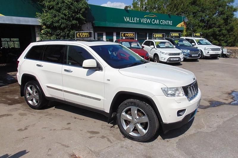 White Used 2012 Jeep Grand Cherokee Overland SUV | £6,995 - Image 1/1