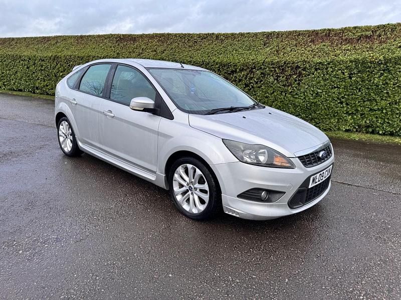 Used Ford Focus Zetec 2009 Silver Hatchback