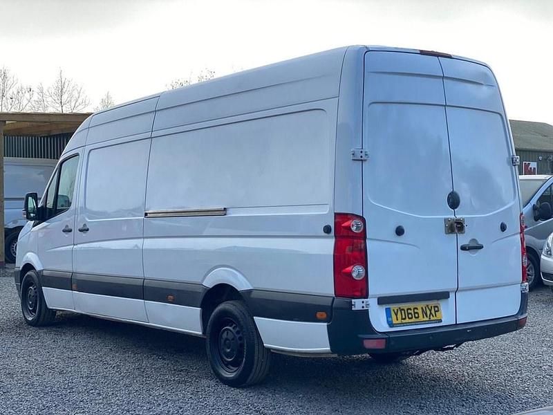 Usado VW Crafter 140 HP (102 kW) 2016 Branco Van