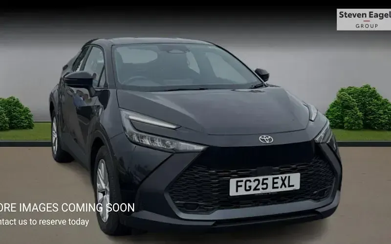Used Toyota C-HR 140 HP (102 kW) 2026 SUV