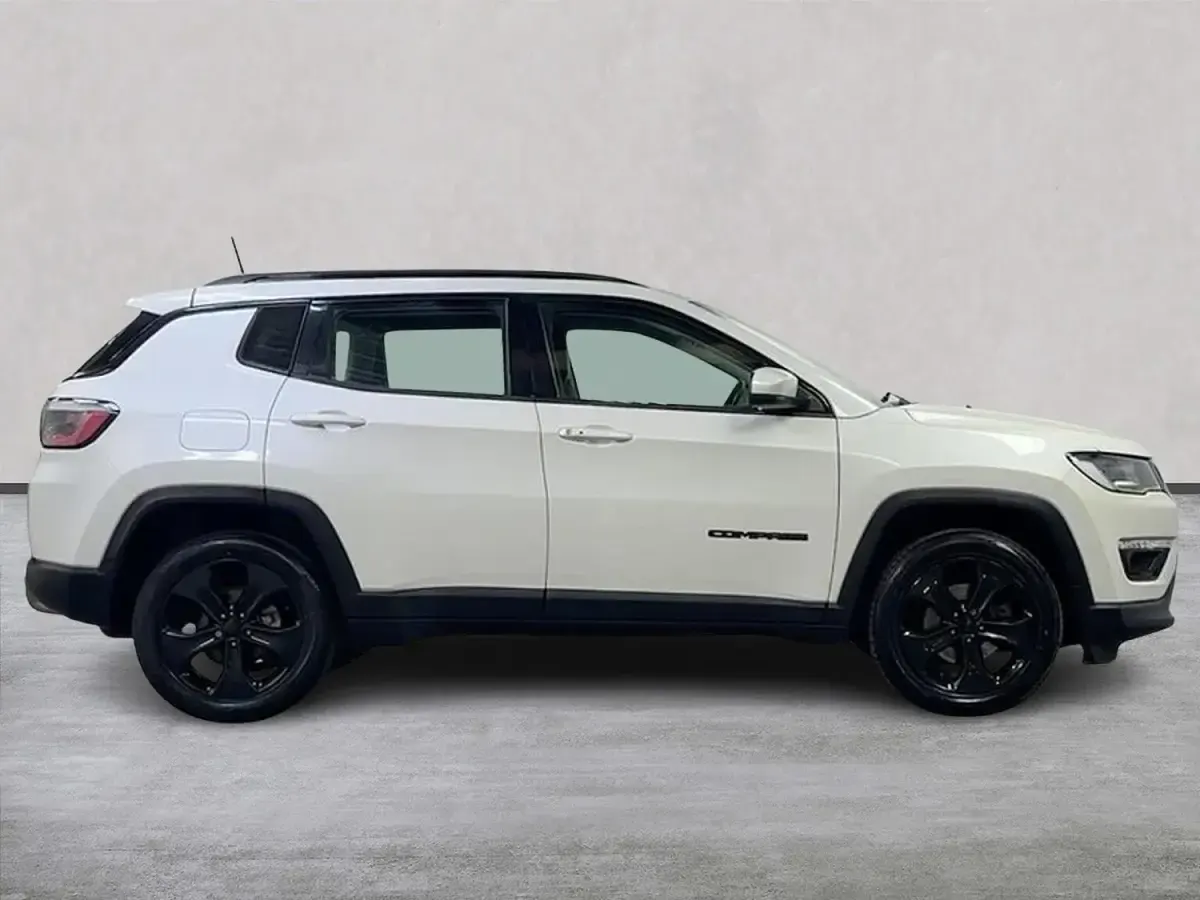 Usado Jeep Compass Night Eagle 2019 Blanco SUV