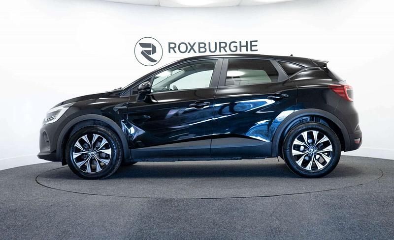 Used Renault Captur Evolution 145 HP (106 kW) 2022 Black SUV
