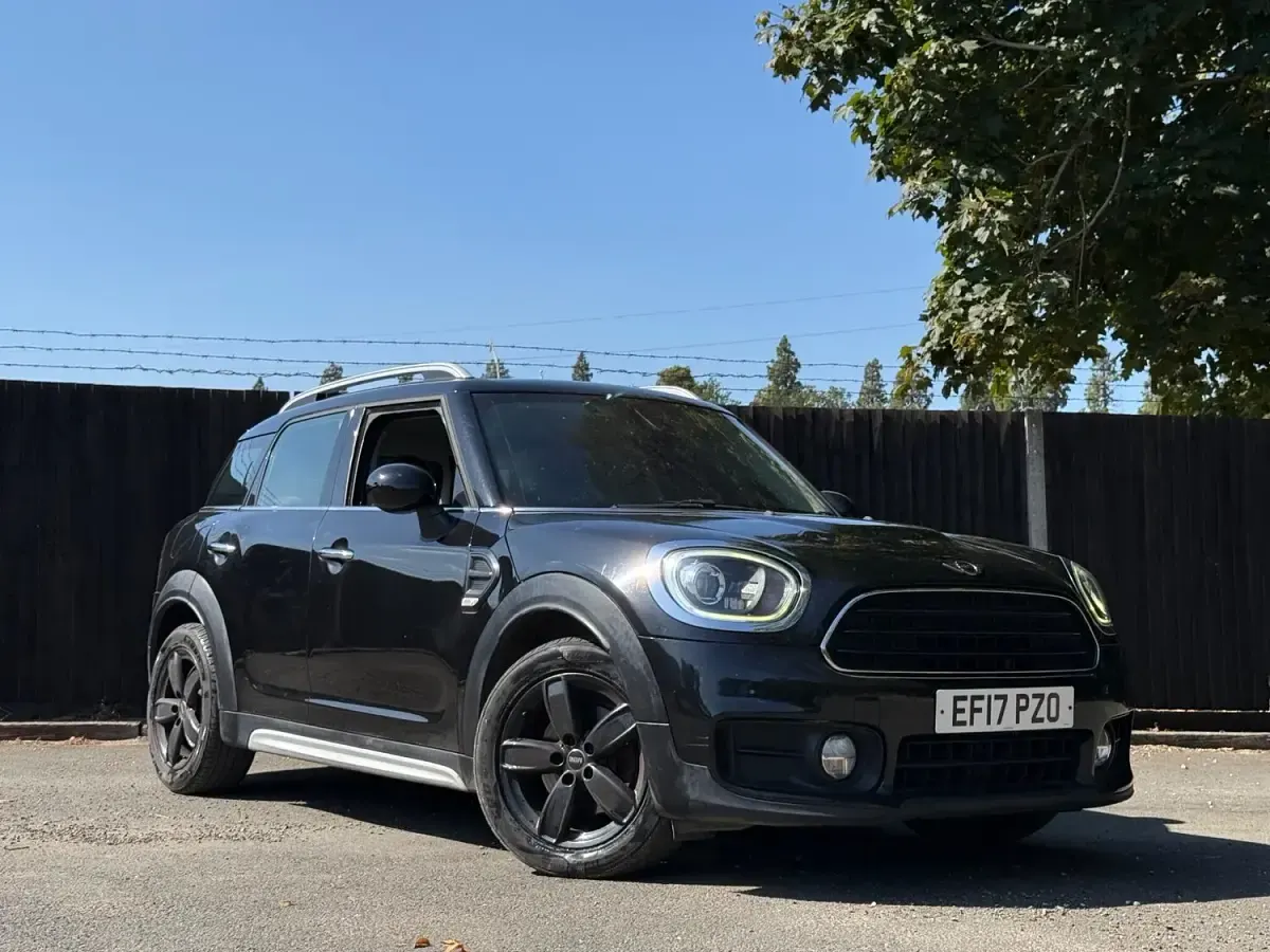 Used Mini Cooper D 150 HP (110 kW) 2017 Black Hatchback