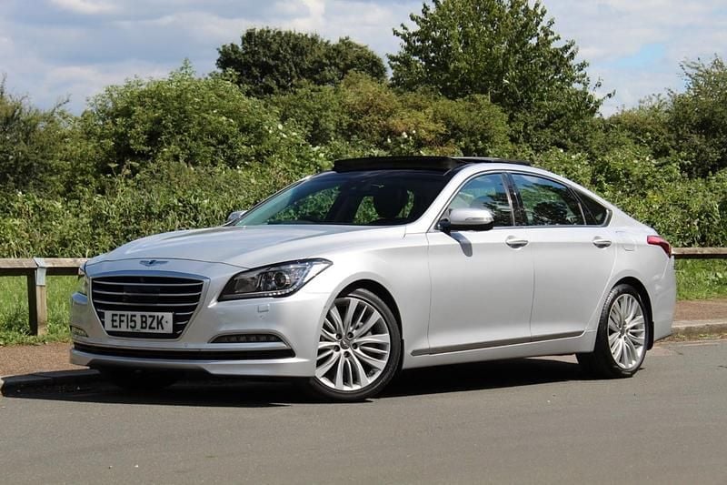 Used Hyundai Genesis 2015 Silver Sedan