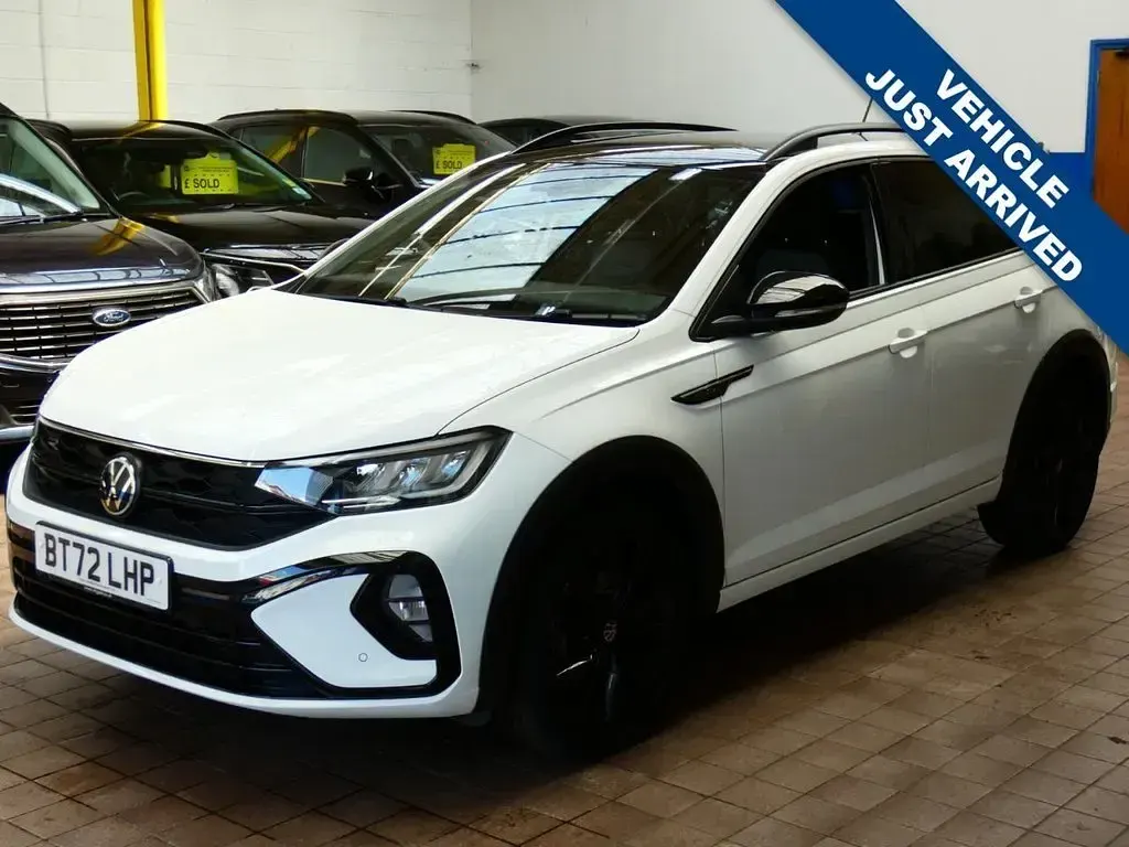 Used VW Taigo R-line 150 HP (110 kW) 2023 White SUV