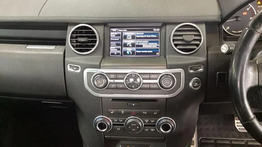 Used Land Rover Discovery SE 256 HP (188 kW) 2014 Grey SUV