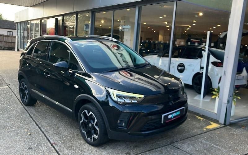 Used 2024 Vauxhall Crossland Ultimate SUV | £14,935 (Fair price) - Image 1/3