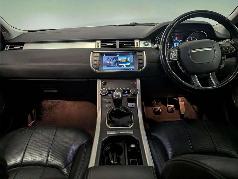 Used Land Rover Range Rover evoque SE 150 HP (110 kW) 2016 Black Estate