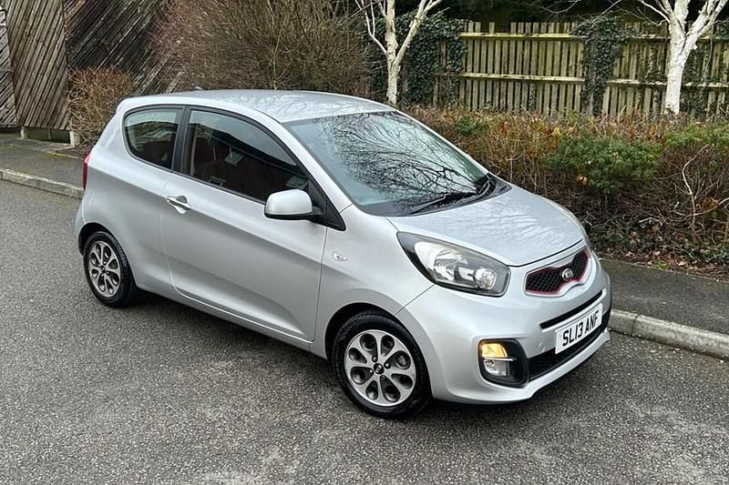 Used Kia Picanto City 68 HP (50 kW) 2013 Silver Hatchback