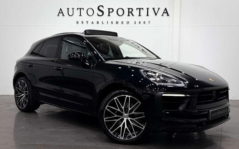 Used 2025 Porsche Macan S SUV | £59,990 (Fair price) - Image 1/3
