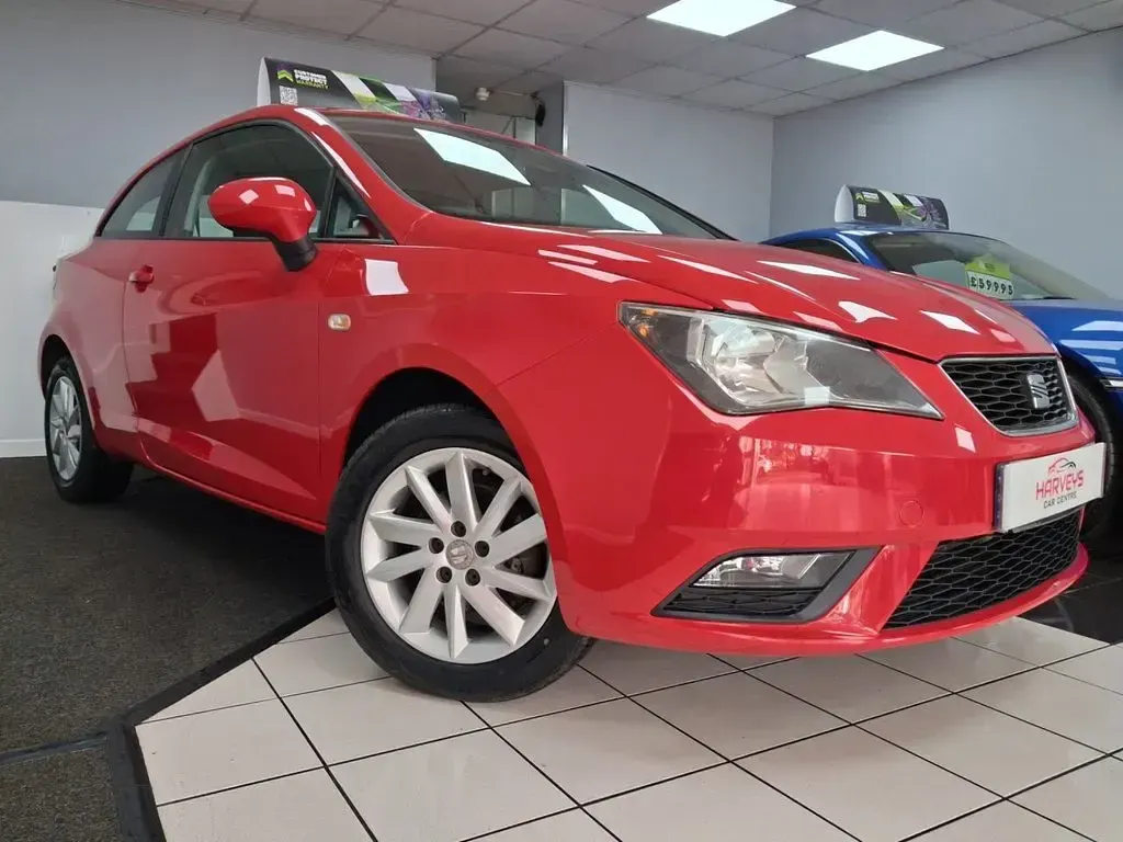 Used Seat Ibiza Sport 85 HP (62 kW) 2012 Red Coupe