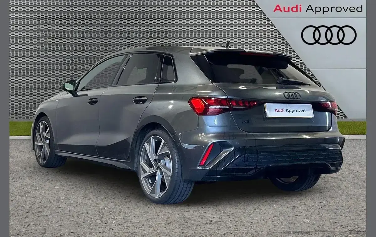 Used Audi A3 Black Edition 147 HP (108 kW) 2025 Grey Hatchback
