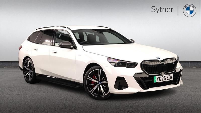 White Used 2025 BMW i5 M Sport Sedan | £46,500 (Super price) - Image 1/4