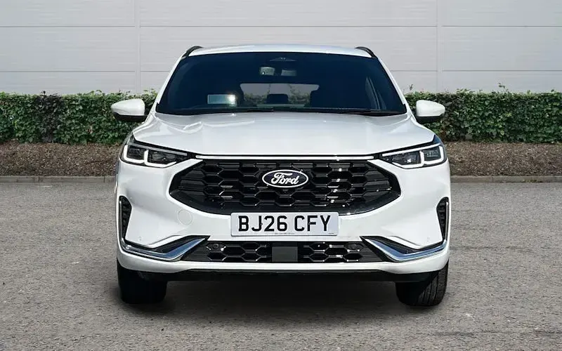 New Ford Kuga ST-Line 242 HP (177 kW) 2026 White SUV