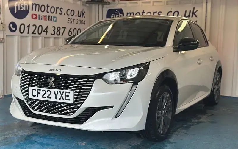 Used Peugeot e-208 Allure+ 100 kW (136 HP) 2022 Hatchback