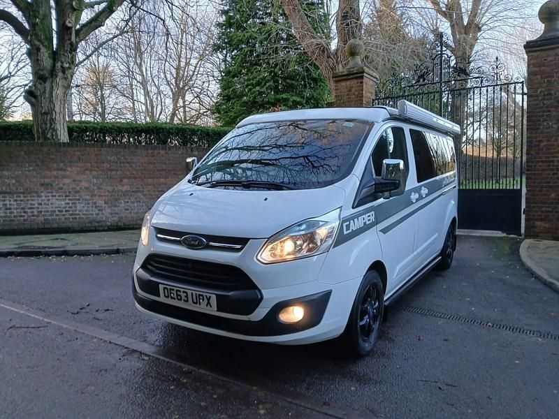 Used Ford Transit Custom 155 HP (114 kW) 2014 Frozen white MPV