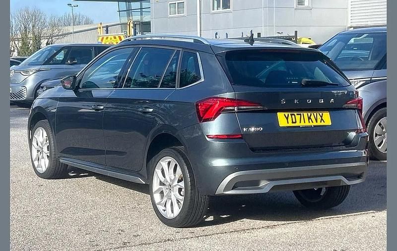 Used Skoda Kamiq SE L 108 HP (79 kW) 2021 Quartz grey metallic SUV