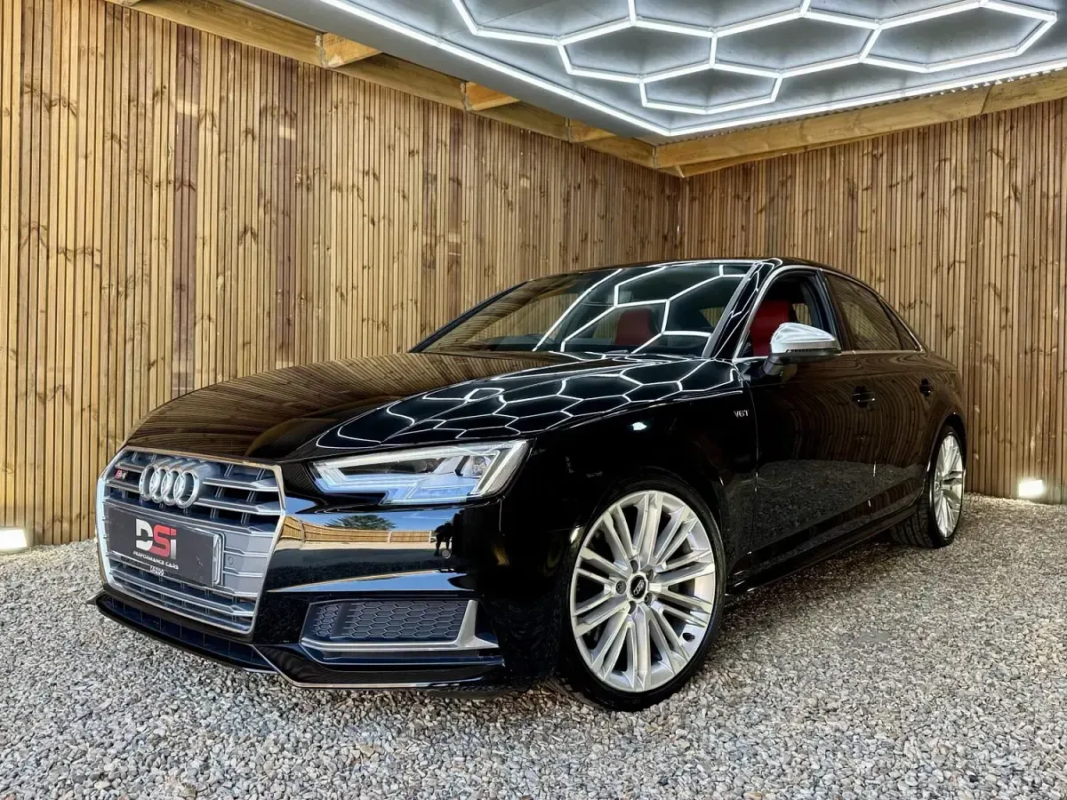 Used Audi A4 Sport 354 HP (260 kW) 2018 Black Sedan