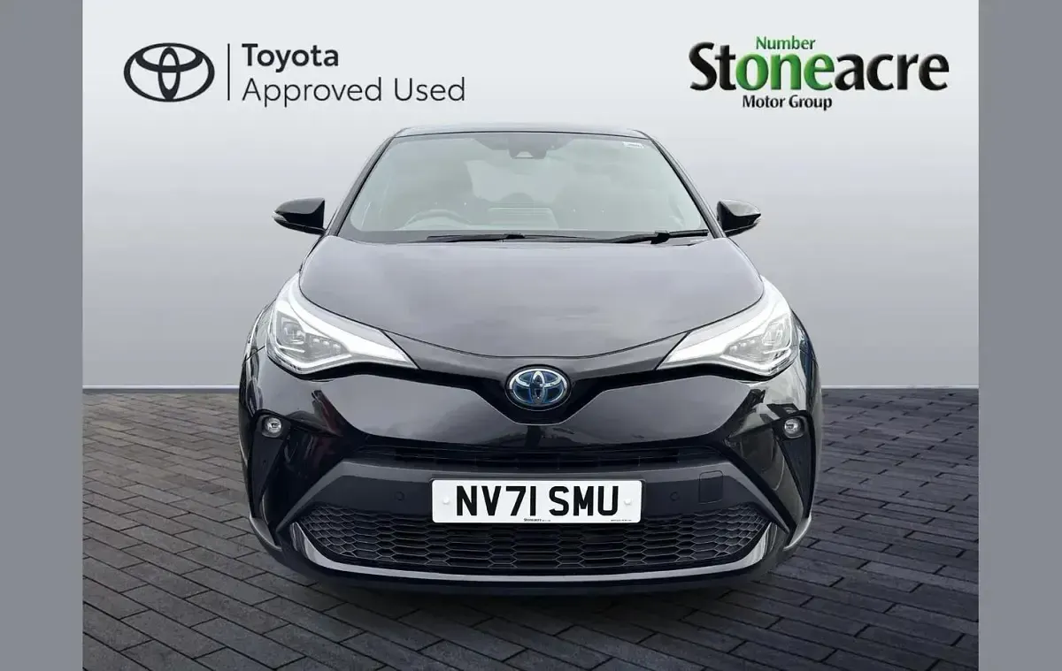 Usado Toyota C-HR 184 HP (135 kW) 2022 Preto SUV