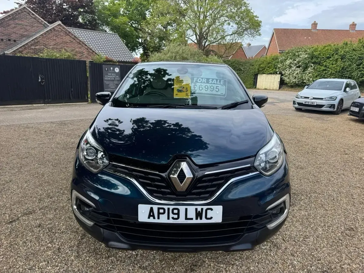 Używany Renault Captur Iconic 2019 Niebieski SUV