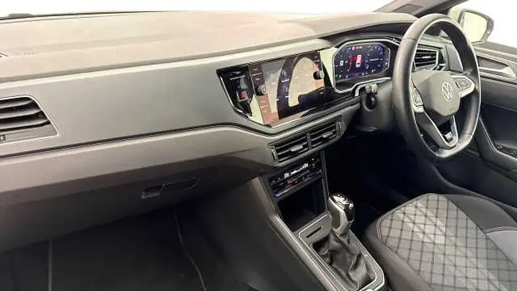 Used VW Polo 95 HP (69 kW) 2023 Hatchback