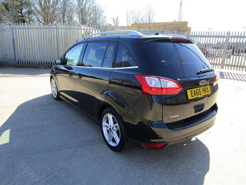 Usado Ford Grand C-Max Titanium X 150 HP (110 kW) 2015 Preto Monovolume