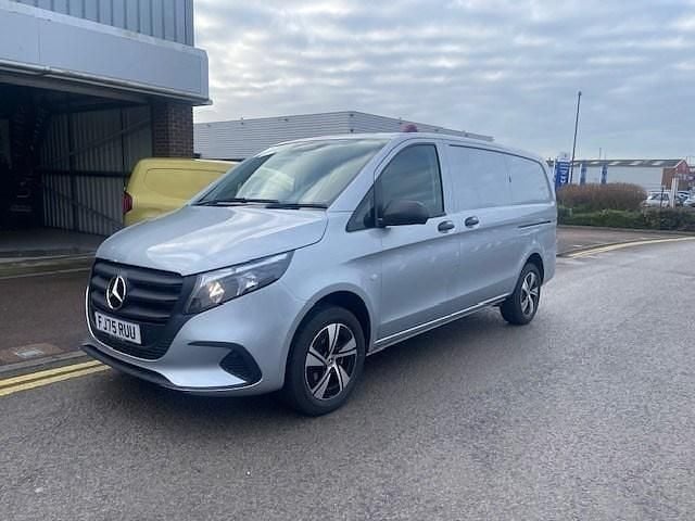 New Mercedes Vito 2025 Silver Van