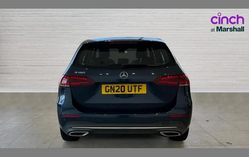 Used Mercedes B180 Executive 134 HP (98 kW) 2020 Blue MPV