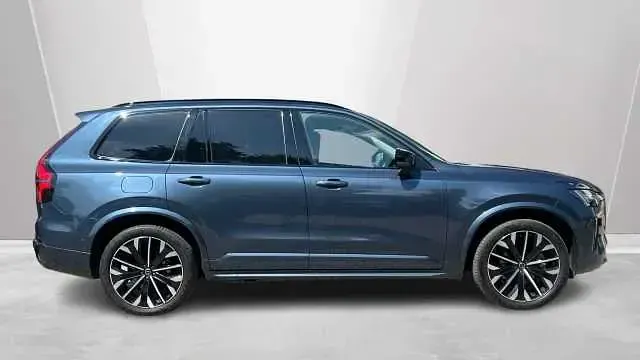 Used Volvo XC90 Ultra 247 HP (181 kW) 2025 SUV