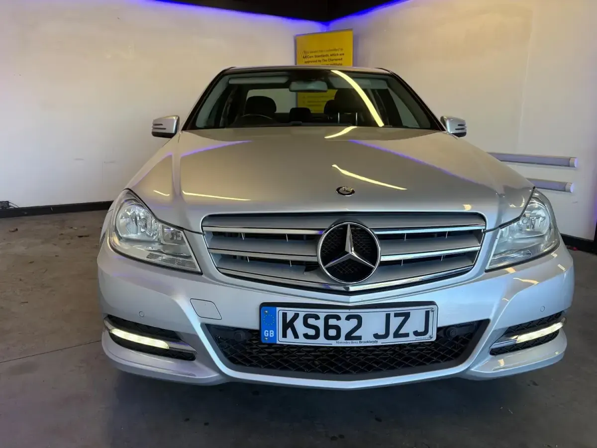 Used Mercedes C220 Executive 2013 Silver Sedan