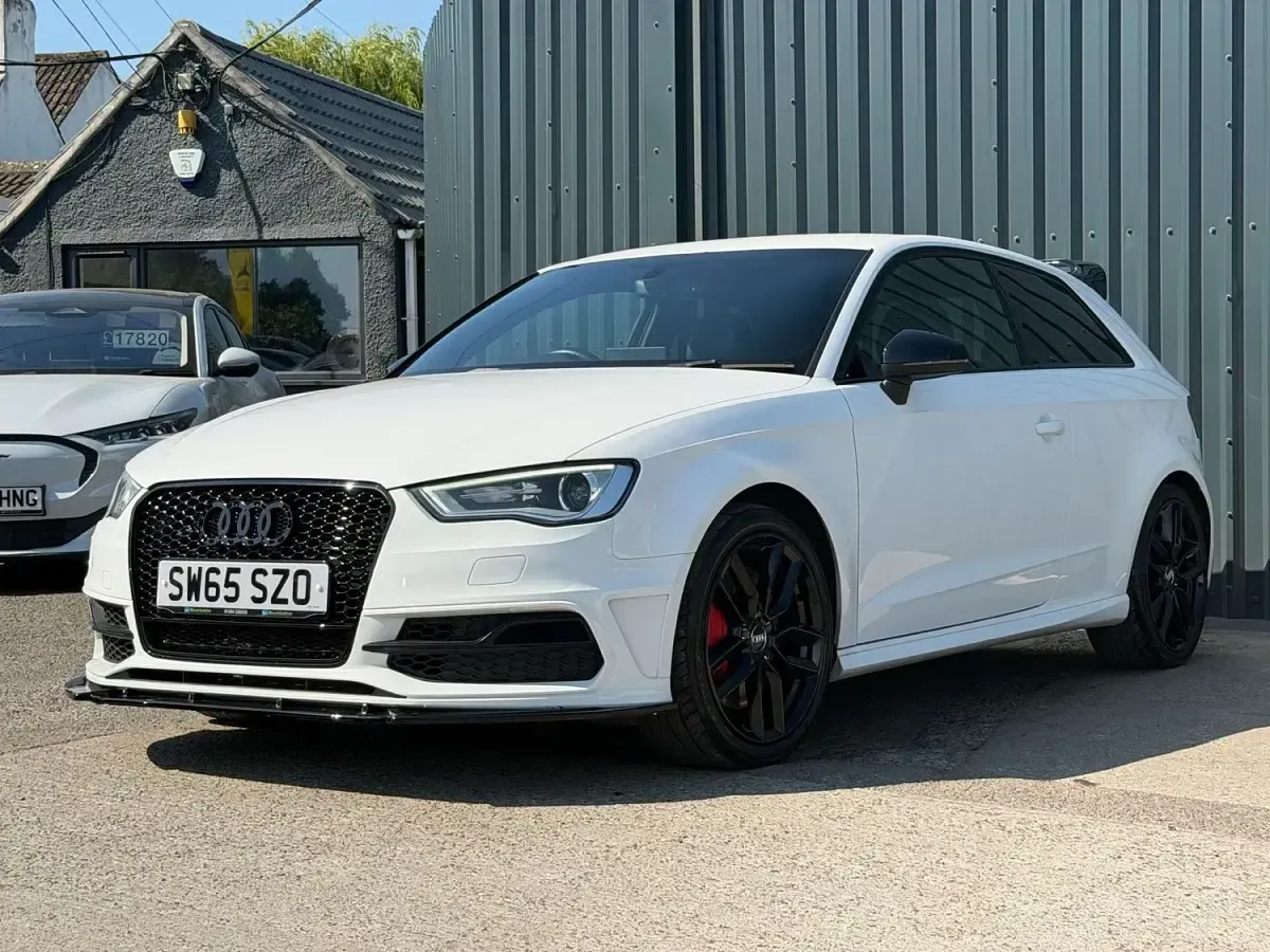 Used Audi S3 Sportback Advanced 2016 White Hatchback