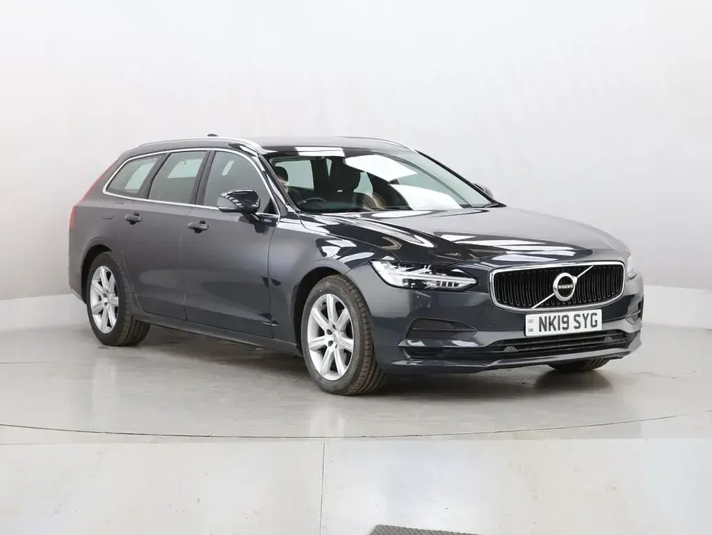 Used Volvo V90 Momentum 190 HP (139 kW) 2019 Grey Estate