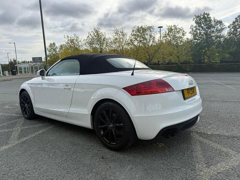 Used Audi TT Roadster Sport 160 HP (117 kW) 2012 White Cabriolet