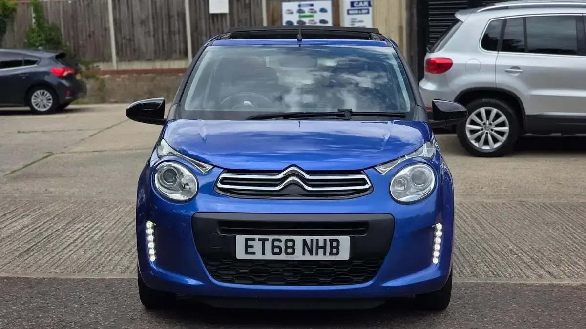 Used Citroën C1 Feel 2019 Blue Hatchback