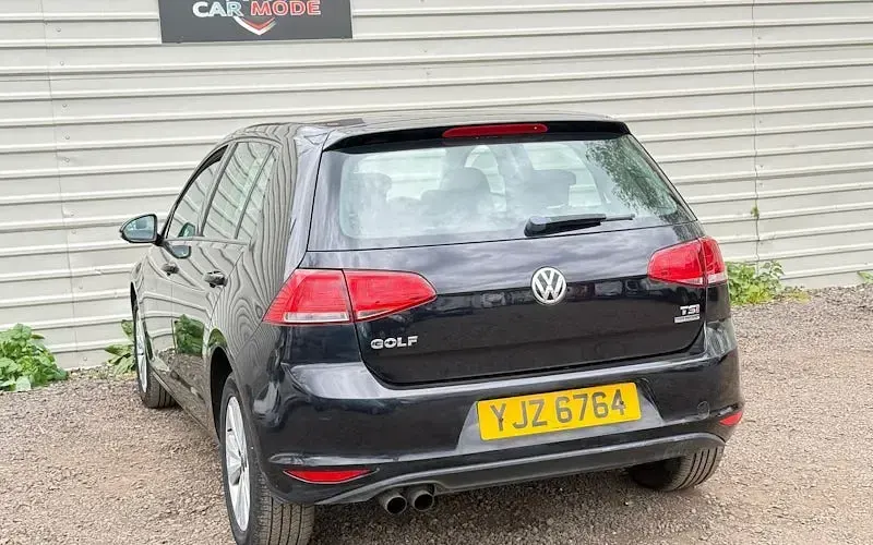 Used VW Golf VII SE 122 HP (89 kW) 2014 Hatchback