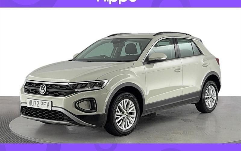 Used 2024 VW T-Roc Life SUV | £16,480 (Fair price) - Image 1/4