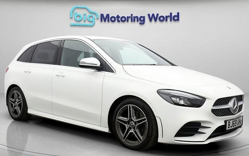 White Used 2019 Mercedes B220 AMG line MPV | £15,100 (Super price) - Image 1/4