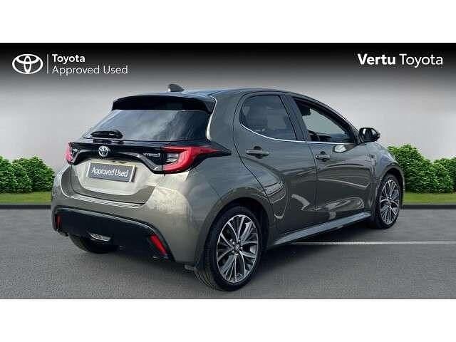 Used Toyota Yaris Hybrid 116 HP (85 kW) 2022 Other Hatchback