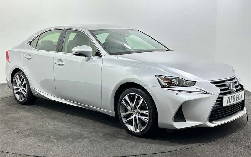 Used 2018 Lexus IS300h Sedan | £13,536 (Fair price) - Image 1/3