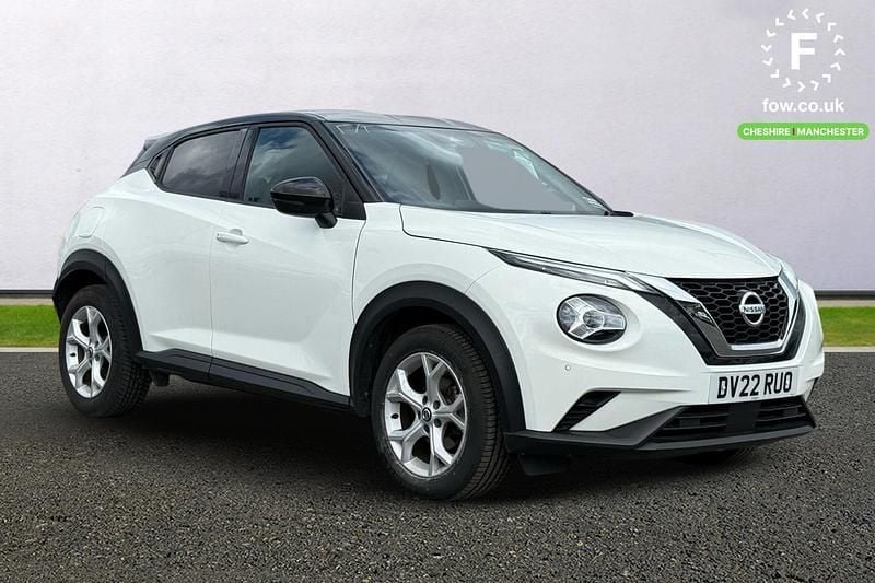 White Used 2022 Nissan Juke N-Connecta SUV | £13,999 (Good price) - Image 1/4