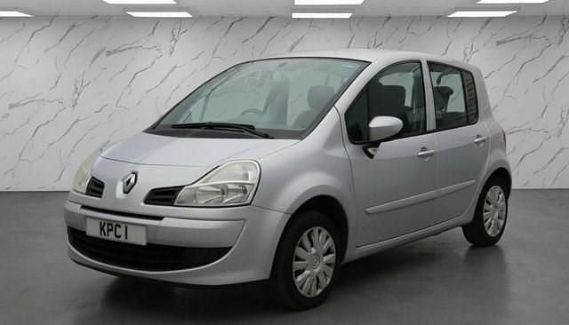 Used Renault Modus Expression 75 HP (55 kW) 2011 Silver MPV