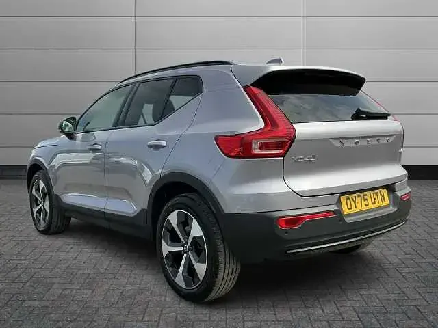 Used Volvo XC40 Plus 194 HP (142 kW) 2026 SUV