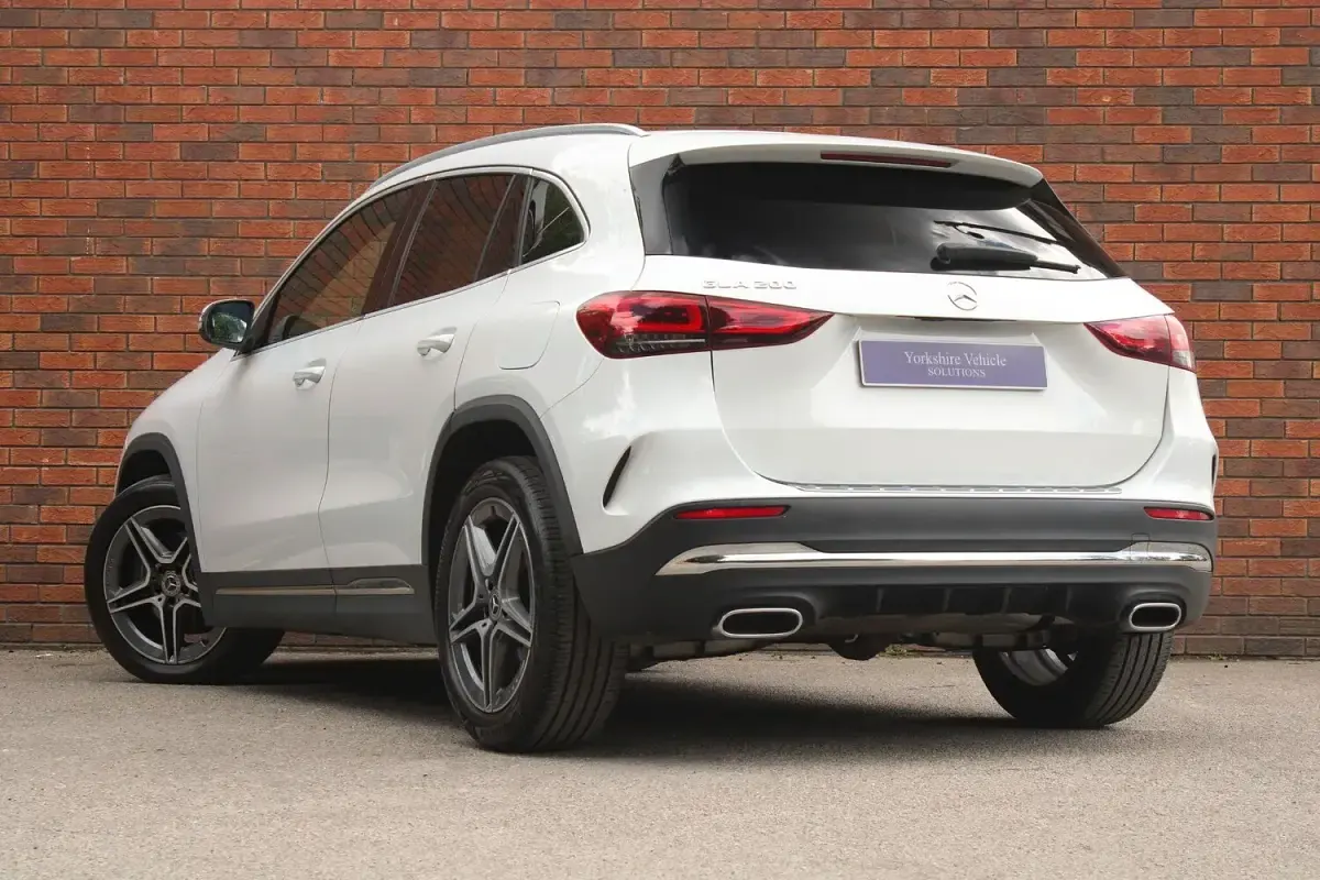 Used Mercedes GLA200 AMG line 163 HP (119 kW) 2022 White SUV