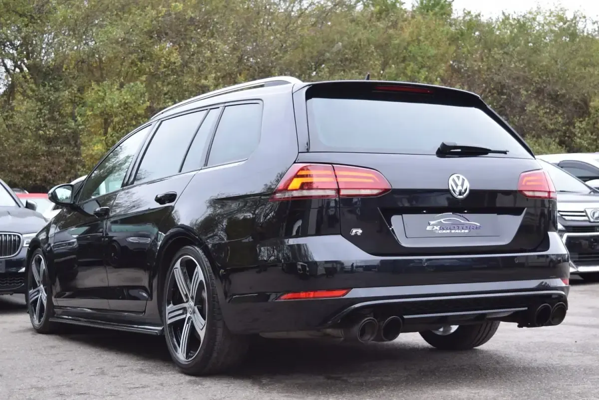 Second-hand VW Golf VII R 2019 Negru Break