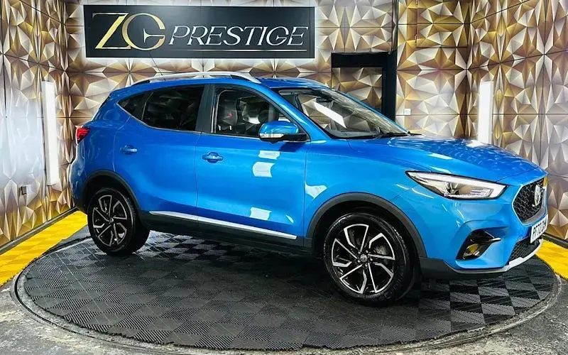 Usado MG ZS Exclusive 106 HP (77 kW) 2023 Azul SUV