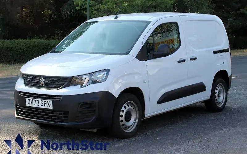 Used Peugeot Partner Premium 102 HP (75 kW) 2023 MPV