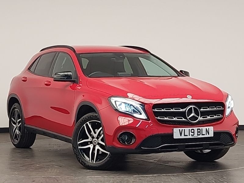 Red Used 2019 Mercedes GLA180 Urban SUV | £15,898 (Fair price) - Image 1/4