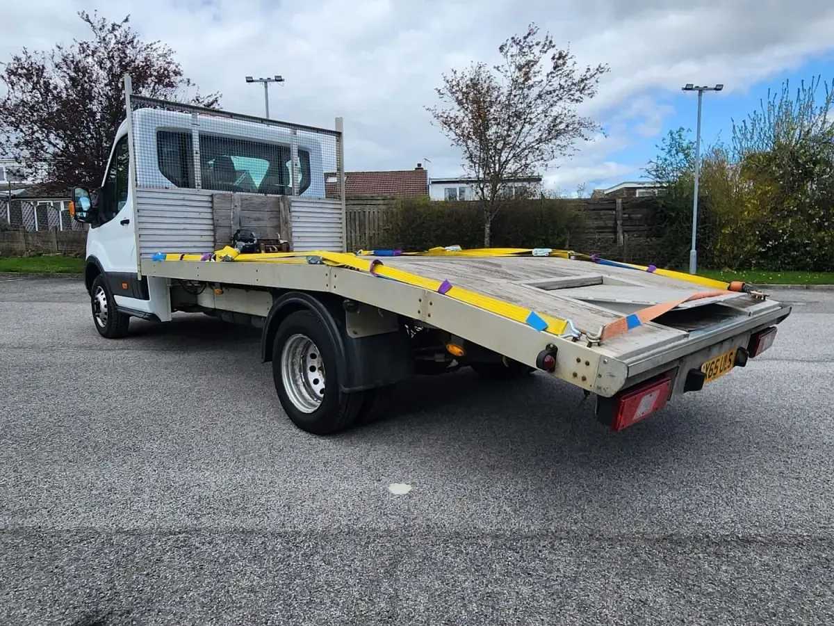 Second-hand Ford Transit 125 CP (91 kW) 2015 Alb Cabrio