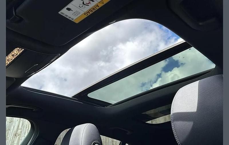 Used Mercedes E200 AMG line 200 HP (147 kW) 2022 Blue Estate